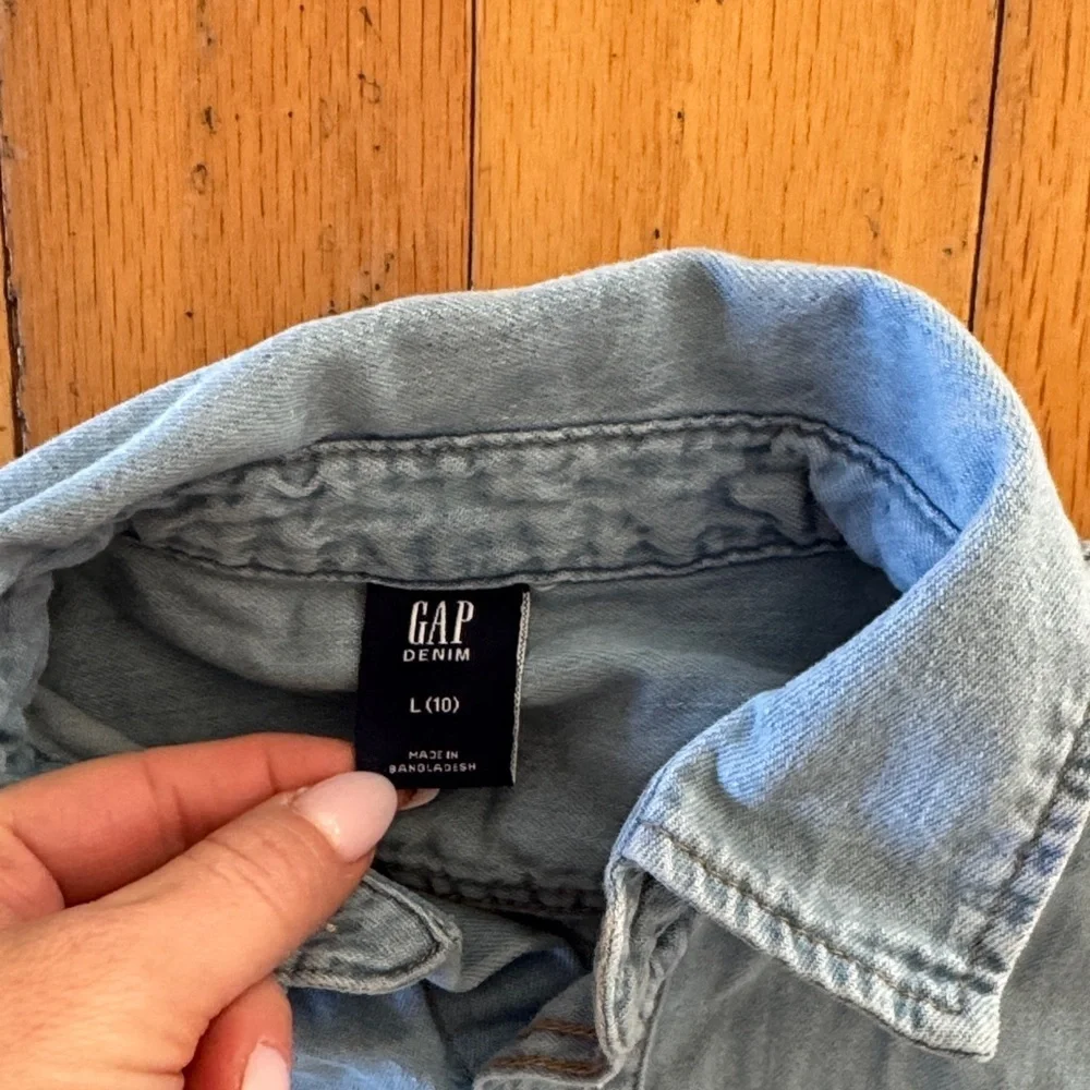 GAP Denim | Light Blue Button Down Shirt for Kids | size 10